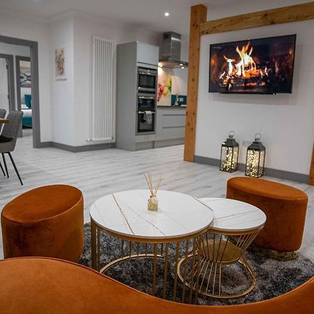 Heather House , Luxury Holiday House In 피틀로크리 외부 사진